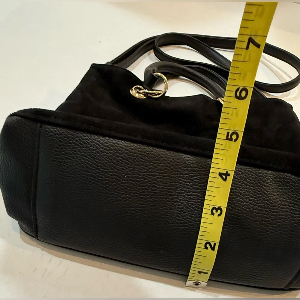 Andrew Marc/Marc New York Small Crossbody Black Bag W/Gold Accents‎ Exude Luxury